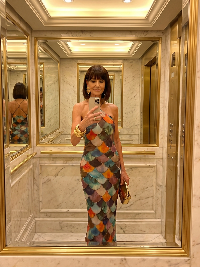 Lara™ | Fitted Multicolor Scale Maxi Dress